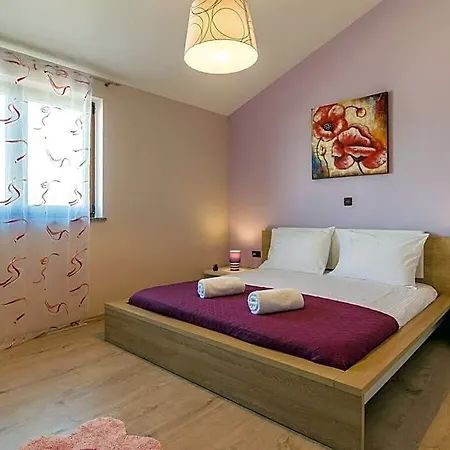 Holiday home Linden Tree Pula