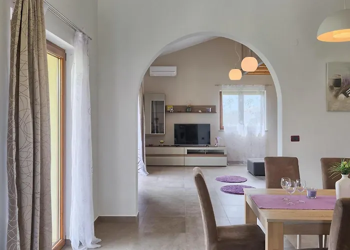 Dom wakacyjny Linden Tree Pula