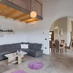 Linden Tree Tatil Evi Pula